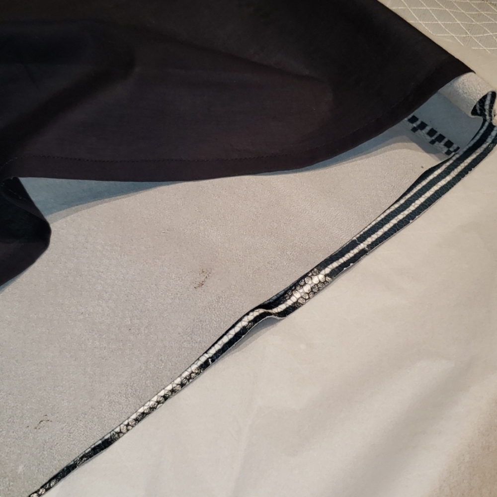 Tory Burch NEW Skirt Stripe Embossed Leather Mini NWT Women's 4 🎉HP🎉 - Picture 16 of 16